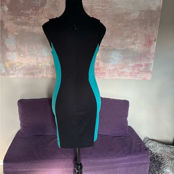 Vintage Guess Black and Turquoise Body con Mini Dress Size M - Picture 7 of 12